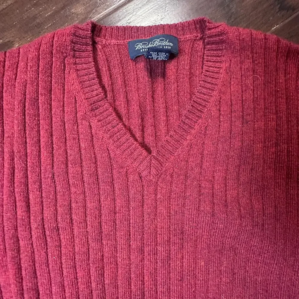 Brooks Brothers Men’s Lambswool V-Neck Sweater L | Ribbed Knit | MSRP $198